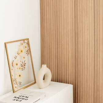 Natural oak wave
